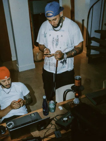 Album Mode 🦇🔥🧠 @midnvght_