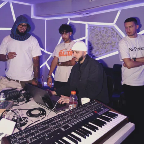 @midnvght_ #MidEvilTimes 💿⏳🔜 Paloos

📸 x @bigsuazo