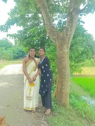 আমার বোনুকে কেউ নজর দিবা না না🥰🥰🥰🥰