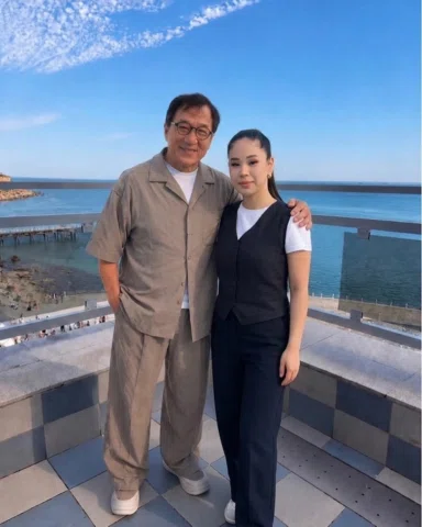 Jackie Chan қош келдіңіз ЛЕГЕНДА❤️🥰🥹
@jackiechan