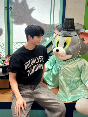 #광고 내가 톰할게. 도망가 볼래?

🧀 [서울에서 또 사고친 톰과제리]
톰과 제리가 K-헤리티지와 만나 잠실에 상륙했습니다 🐱🐭
다채로운