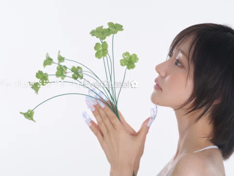 KiiiKiii EP [WhyKiiiKiii]  Ever2Late!🍃⠳⣄⣀⣠⠞✿⢷

🔗 kiiikiii.kr 🎧 2026.08.10 MON