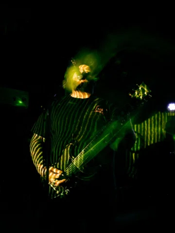 @primitivemandoom at @sunsetbarmartigny 

04.05.26