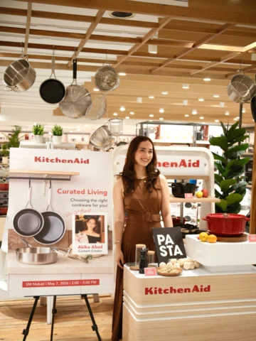 A fun afternoon with @kitchenaidcookwareph at the @smhome Event ✨
It was a pleas