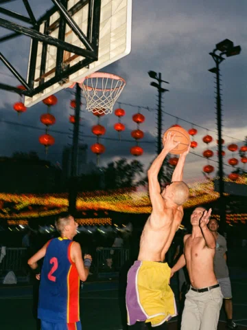 🏀 Pickup game, Hong Kong • 2018

Dev+Scan @gelatinlabs GelForm: The Flat Earth
