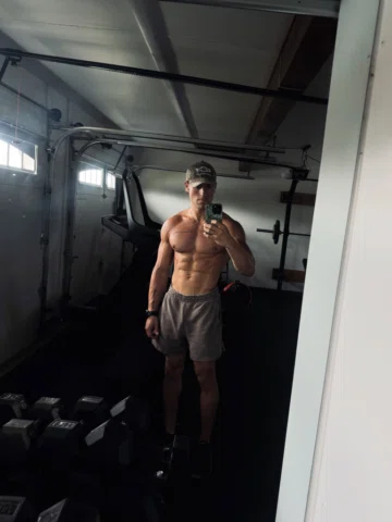 Trying my best to balance everything one day at a time. 

Goals: 

- Building fu
