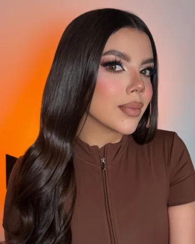 ANALU🤎 últimamente eh estado maquillando mucho a esta nena💋💄 @makeupbivianbc 