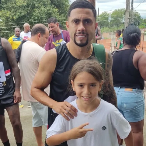 Confraternização e
 jogo beneficente do amigo Wellington Rato, joga muito!!!!!!