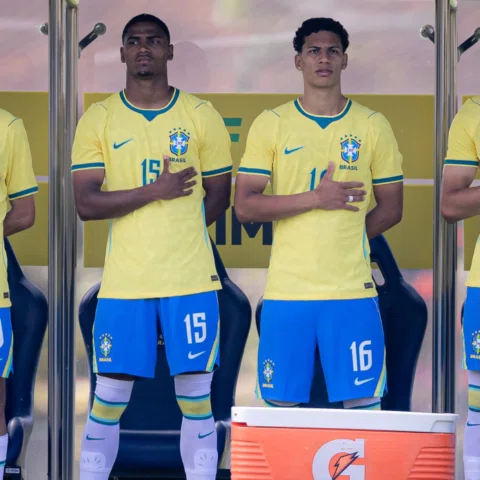 Deus é bom a todo tempo 🙏💫🇧🇷

Somente agradecer por todas oportunidades.