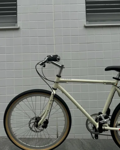 相棒よ、きょうからよろしくだい
🚲🫂🤍

いろいろカスタムして
すでに愛着がふつふつ。
こう見えて電動ってとこがだいすき

がしかし、ものにするにはまだま