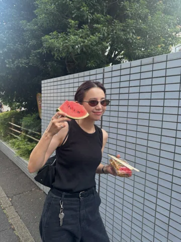 Hello, 36 🍉🤍🩴

ことしも気づいたら誕生日。🕯️
30代も折り返しだなんて信じられないけど
年々ゆるやかに健やかになれているかんじ🌳🧘�