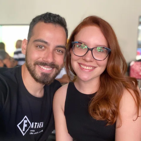 Primeiro ano juntos, já sobrevivemos a tudo. Tá na hora de comprar a Marea