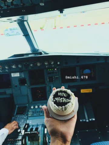 The kind of birthday I’ll remember forever🌸
Cockpit views, mountain air, and be