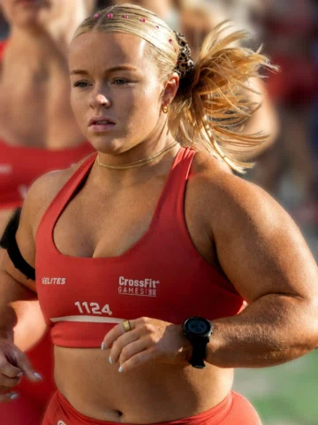 documenting not getting last on the running event 💅🏃🏼‍♀️ (we got 18/20🫰🏼) (