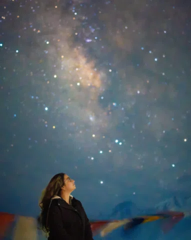 Milkyway and People.
Lately, I’ve been getting tired of seeing AI generated nigh