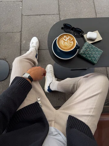 Coffee Session in the city 😮‍💨💪🏻

#outfitinspiration #style #oldmoneystyle #