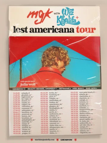 GOING ON TOUR WITH MY BEST FRIEND! Been almost 10 years since the last time we h