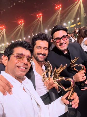 Best supporting Actor for Chhaava 🏆

मन के जीते जीत है मन के हारे हार
हार गए जो