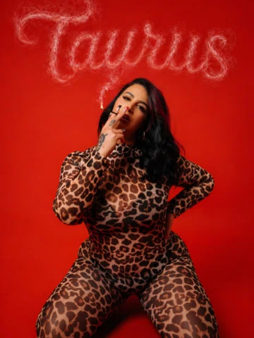 & im only getting finer 🐆🥂❤️💫
.
.
.
Makeup x @k.nikitaxmua 
Grillz x @slayyri