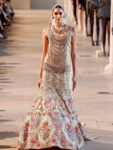 So honored to close the @rahulmishra_7 Couture Fall 2026 show !! Rahul is not on