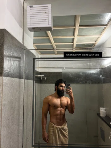 one life 

#gym #mensphysic #abs #chandigarh #life 

baby