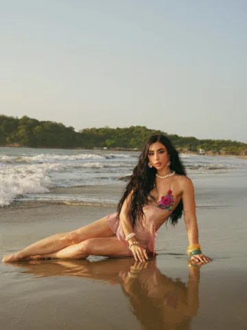 Una sirenita se escapó del mar 🌸🌊