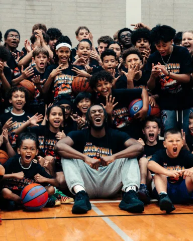 IMMANUEL QUICKLEY CAMP 26’ 

@immanuelquickley__ 
@goldlevelse 
@raptors 

#toro