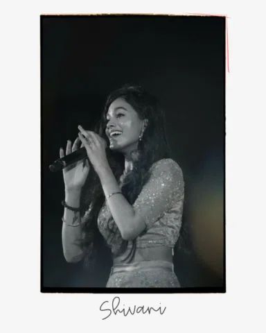 Lost in the melody 🎶 

#singer #musiclover #vocalist #singing #musiclover