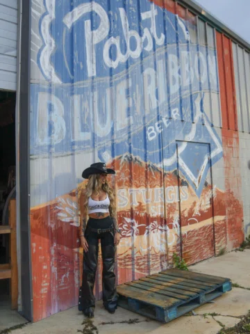 @sturgisrally ilysm 
i have the coolest job in the world
@drinkchicachida 

📸 @