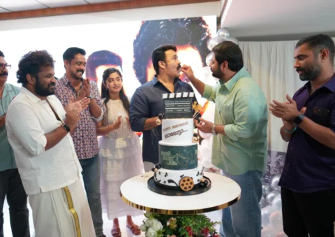 Athimanoharam @mohanlal @tharun_moorthy @retheesh_ravi__ @binupappu @shajikumaro