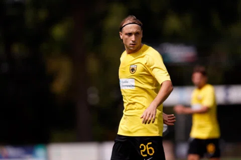Happy to be part of this amazing club and team @aekfc_official ⚫️🟡🦅