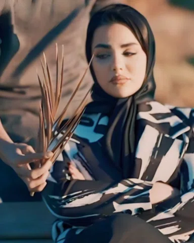 امیدوارم بپسندین😍💋
خوشتون اومد؟😁❤️
ْ
❣️خنده های شما دلگرمی ماس❣️
ْ
برای دیدن 