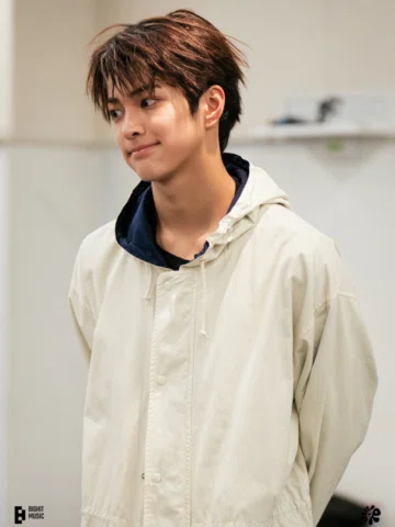 CORTIS The 1st EP [COLOR OUTSIDE THE LINES] Showcase in Japan 
#KEONHO Photo Ske