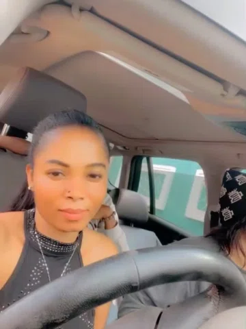Happy birthday to you my  Queen mama Zeh @queenportable1 ❤️l wish you the best i