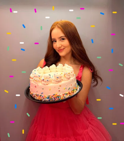 Young and sweet only 17!!! 💗💘💕 
mis pastel es de @pastelerias.esperanza ;)

#
