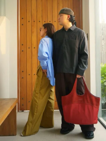 Who says u need separate closets? We took the same pieces & styled them our way!