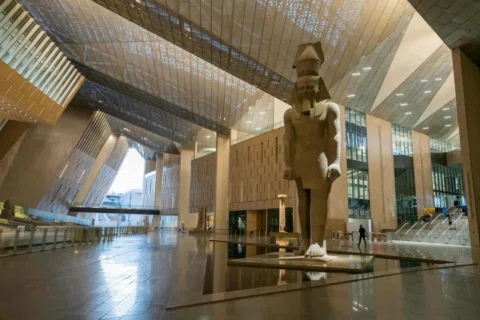 يا أغلي أسم في الوجود .. يا أسم مخلوق للخلود .. يا مصر 🇪🇬 
#المتحف_المصري_الكب