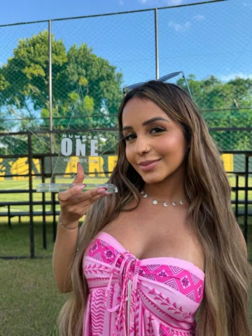 Ganhei o prêmio de Melhor Dançarina! 🥺💃🏽
Gratidão me define. Entrei na banda 