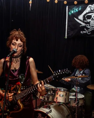 More shots from 5/12 at @greenbeacongallery of @cdizzle.drizzle and I doing our 