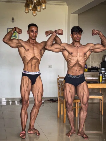 Rana🦅 X Arun🦖
.
Follow @ranaaafit & @arunnzzz_ 🔱