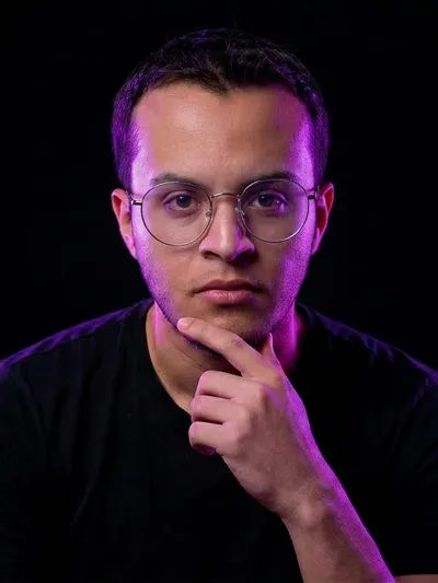 Pedro Muniz - LOGOS Company