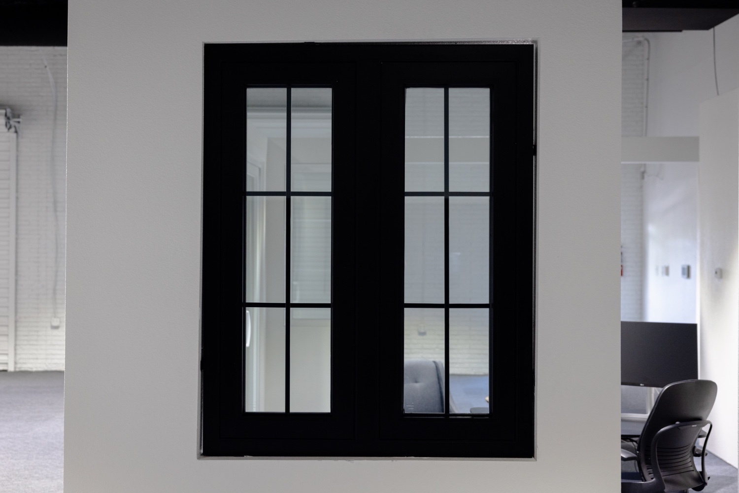 Slim Aluminum Casement Window - Slim Profile