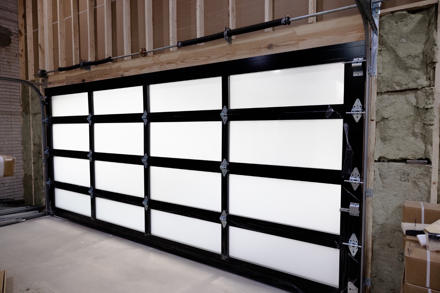 Framed Garage Door - Frost - Frame Detail