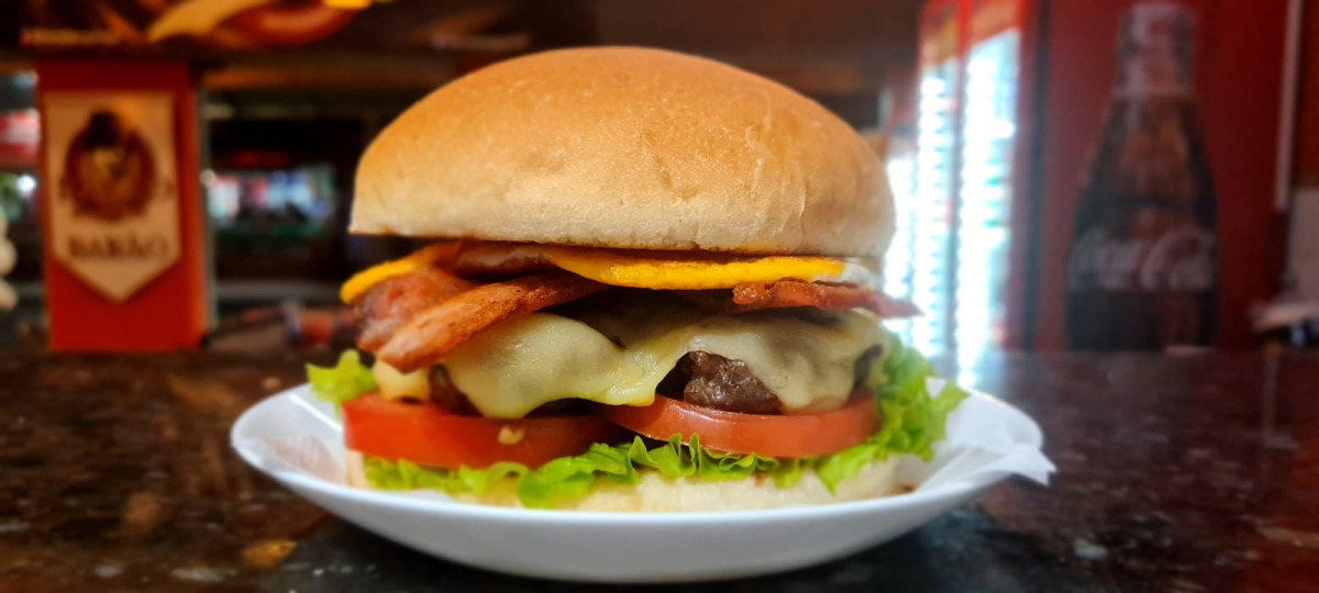 16 Burger Egg Bacon