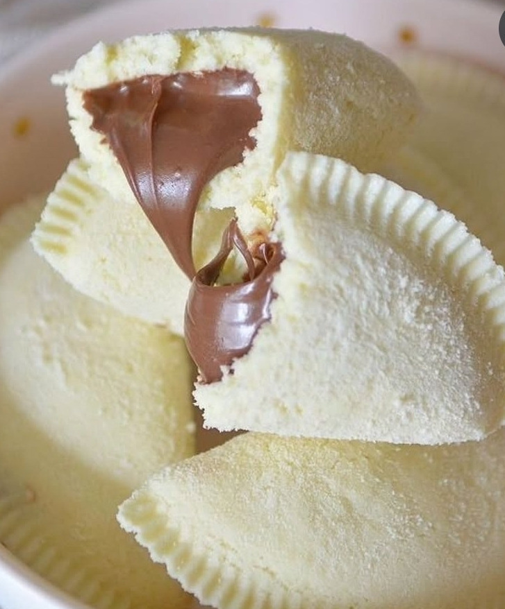 Pastelzinho de leite ninho