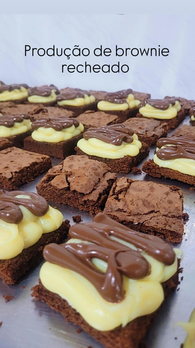 Brownie recheado leite ninho com nutella