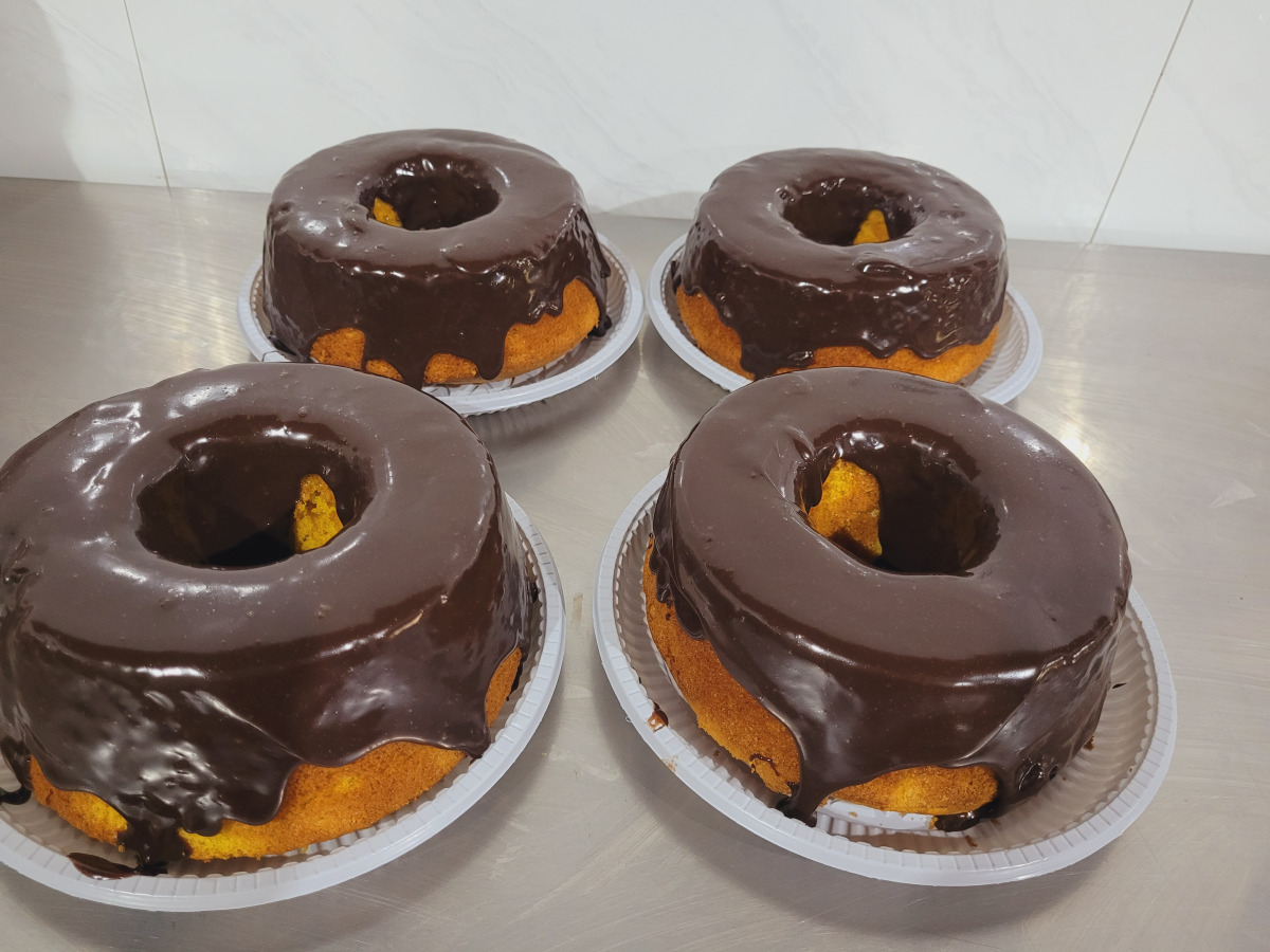 Bolo de cenoura com brigadeiro