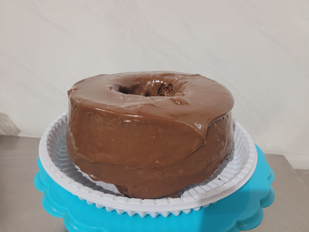 Bolo caseiro chocolate com brigadeiro