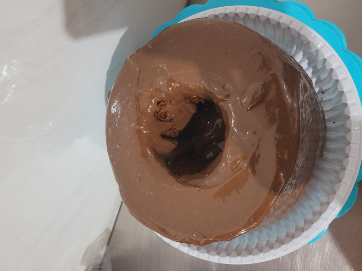 Bolo caseiro chocolate com brigadeiro