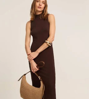 Vestido midi canelado